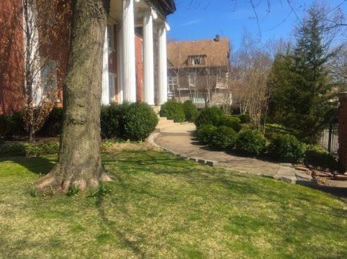 1000 48th St, Chicago IL 60615-1802 exterior