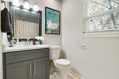 23 Montgomery St, Atlanta GA  30307-2843 exterior