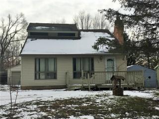 536 Glass Rd, Brandon MI  48462-8879 exterior