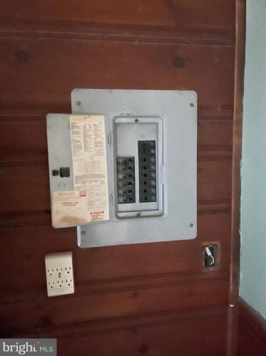 106 Cherokee Dr, Browns Mills NJ  08015-6251 exterior