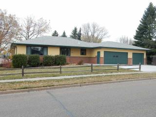 702 Capitol Ave, Bismarck, ND 58501-1852