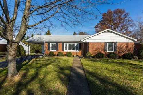 845 Celia Ln, Lexington, KY 40504-2305