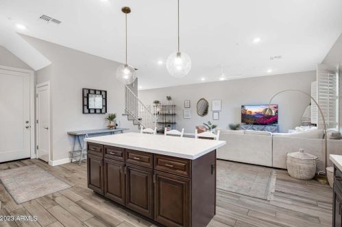 8976 8 Dr, Phoenix AZ 85041-6754 exterior