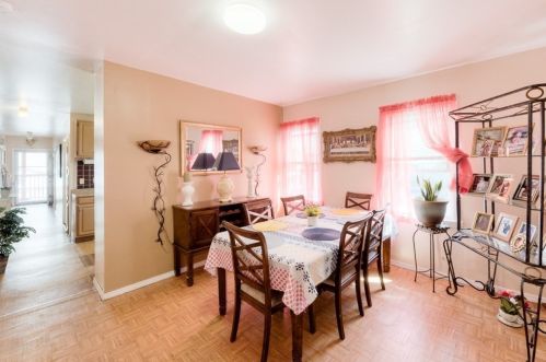 25 Merrick St, Worcester MA 01609-1837 exterior