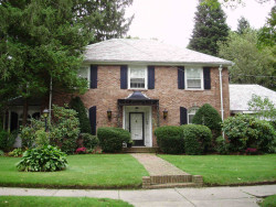 41 Evelyn Rd, Newton, MA 02468-1212