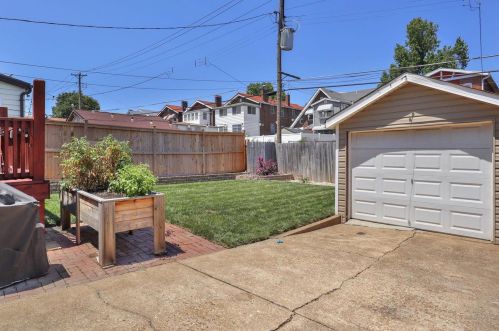 4955 Bancroft Ave, Saint Louis MO 63109-2416 exterior