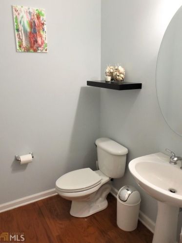 2769 Loftview Sq, Atlanta GA 30339-4929 exterior