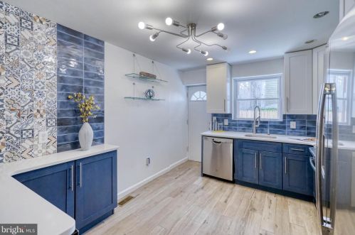 1340 18 St, Philadelphia PA 19146-4743 exterior