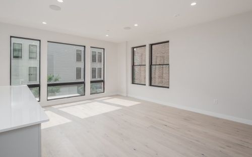 340 2nd St, Boston MA  02127-1313 exterior