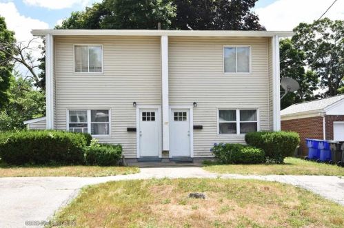 13 Lyman Ave, Providence, RI 02919-2713