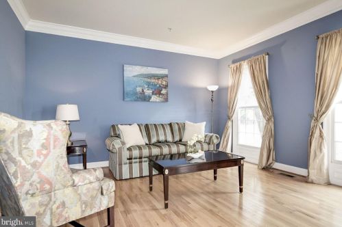 204 Deep Trail Ln, Rockville MD  20850-7753 exterior