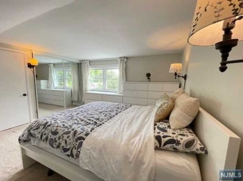 58 Hackensack St, East Rutherford NJ 07073-1415 exterior