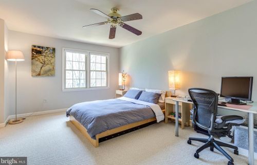 5819 Tudor Ln, Rockville MD 20852-2852 exterior