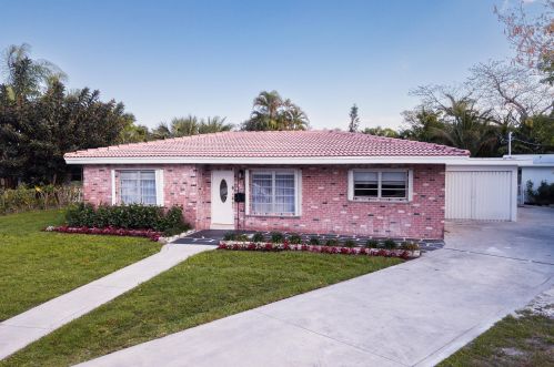 422 4th St, Boca Raton FL  33432-4068 exterior