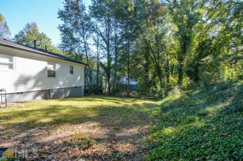 3830 Adkins Rd, Atlanta GA 30331-3402 exterior