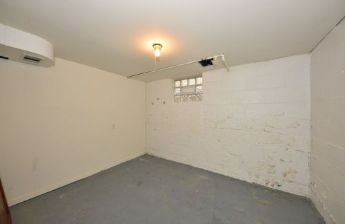 2214 59, Milwaukee WI 53219-2104 exterior