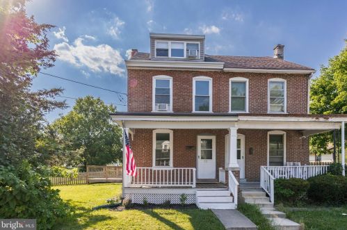321 Howard St, Pottstown, PA 19464-6501