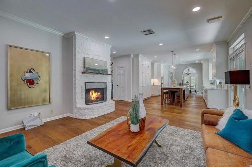 3112 Barton Pt Dr, Austin TX 78733-6345 exterior