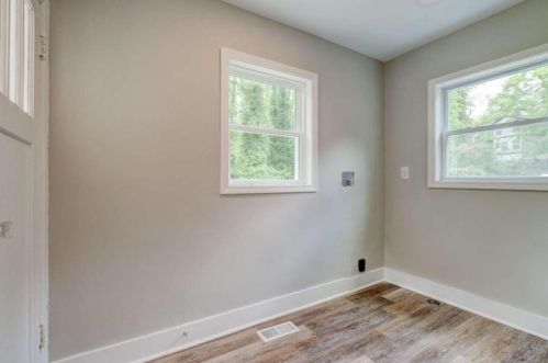 1526 Mayflower Ave, Atlanta GA 30311-2728 exterior