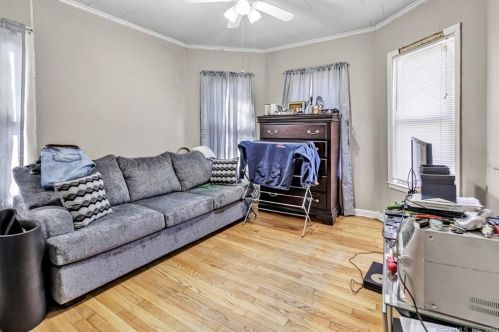 195 Elizabeth St, Derby CT 06418-1814 exterior