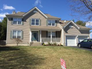 76 Atherton Ct, Wayne, NJ 07470-3385