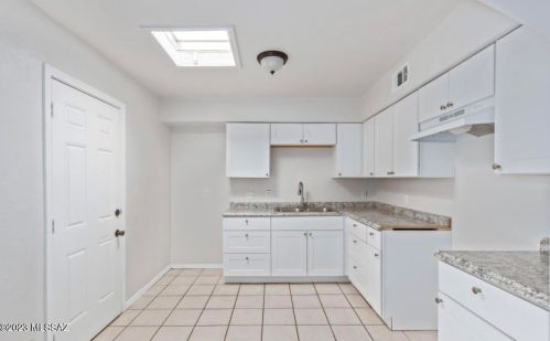 246 Tennessee St, Tucson AZ  85714-3042 exterior