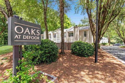 1767 Defoor Ave, Atlanta GA 30318-7536 exterior