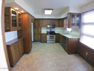 918 Parchmount Ave, Kalamazoo MI  49004-1741 exterior