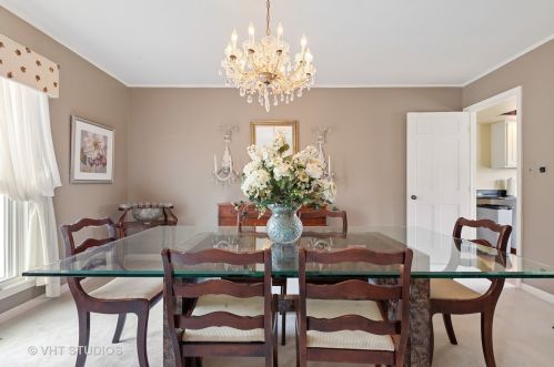 7125 Braemar Cir, Bull Valley IL 60014-6603 exterior