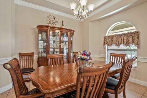 719 Silent Holw, San Antonio TX 78260-6276 exterior