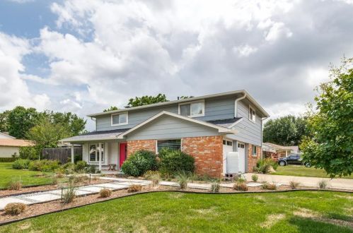 1026 Hickory St, Irving TX  75060-3522 exterior