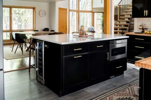 3132 Branch River Rd, Manitowoc WI 54220-8717 exterior