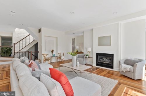 1429 Q St, Washington DC 20009-3808 exterior