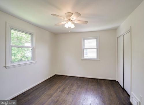 6928 Westhampton Dr, Alexandria VA 22307-1528 exterior