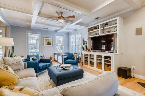 1604 Dupont Commons Dr, Atlanta GA 30318-2788 exterior