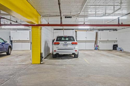 5742 5th Ave, Pittsburgh PA  15232-2729 exterior