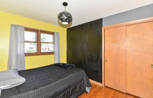 6319 Armour Ave, Milwaukee WI  53220-3911 exterior