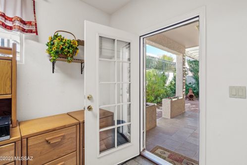 7451 Maritime Dr, Tucson AZ 85756-9151 exterior