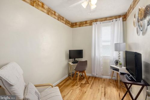 2204 Longshore Ave, Philadelphia PA 19149-1911 exterior