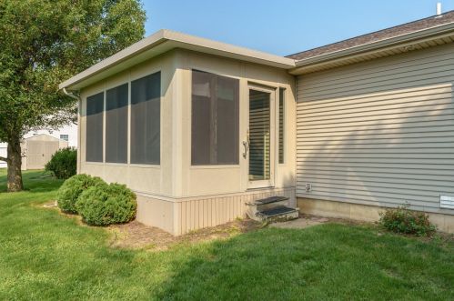 5881 Coddington Ln, Kalamazoo MI 49009-1791 exterior