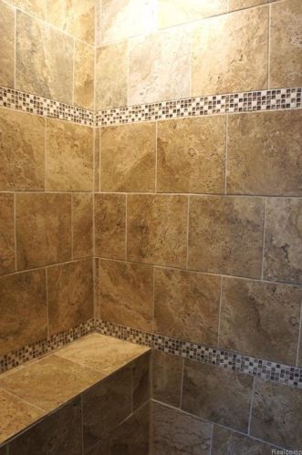 3322 Emmons Ave, Rochester MI 48307-5515 exterior