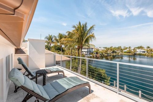 450 Gulf Shore Blvd, Naples FL 34103-2647 exterior