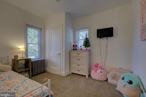 27 5 St, Pottstown PA 19464-5102 exterior