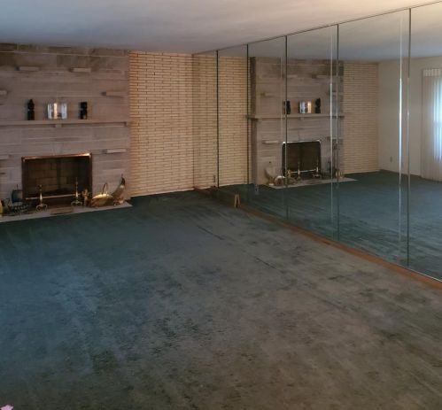 2240 Oak Ln, Gary IN 46408-2450 exterior