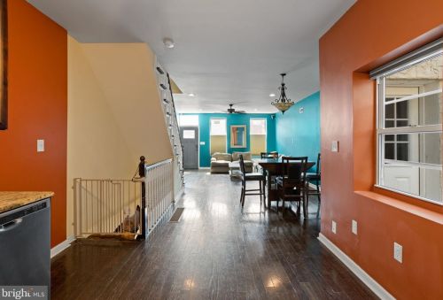 1428 18th St, Philadelphia PA  19146-4653 exterior