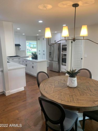 6101 13th Pl, Phoenix AZ  85014-1729 exterior