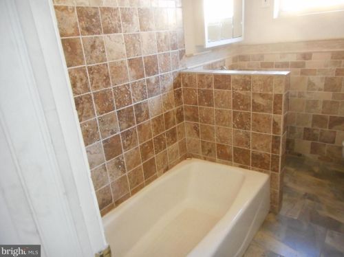 2001 18th St, Philadelphia PA  19121-2323 exterior