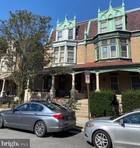 33 James St, Lancaster, PA 17602-4933