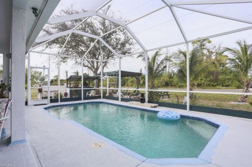 25324 Alicante Dr, Punta Gorda FL 33955-4160 exterior