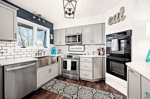 608 Glenwood St, Duluth MN 55804-1625 exterior